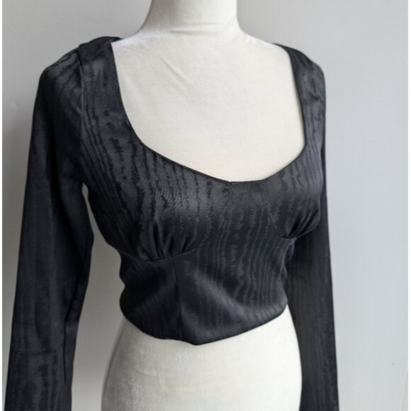 Zara black satin long sleeve crop top - Picture 2 of 6